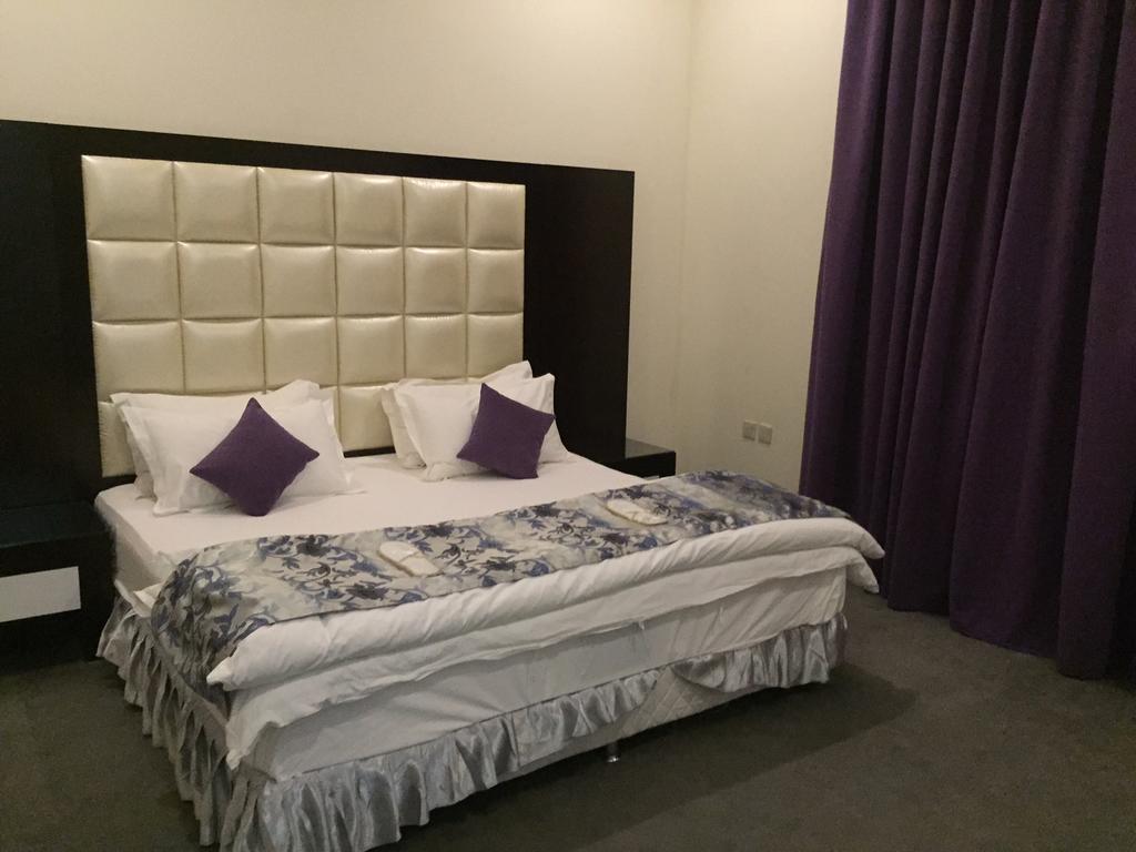 Terhal Hotel Suites Ha'il Dış mekan fotoğraf